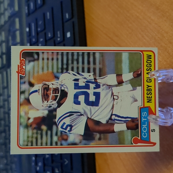 Lot - 1981 Topps + (2) 2021 Panini Prizm Football - Set #3 - Picture 14 of 14